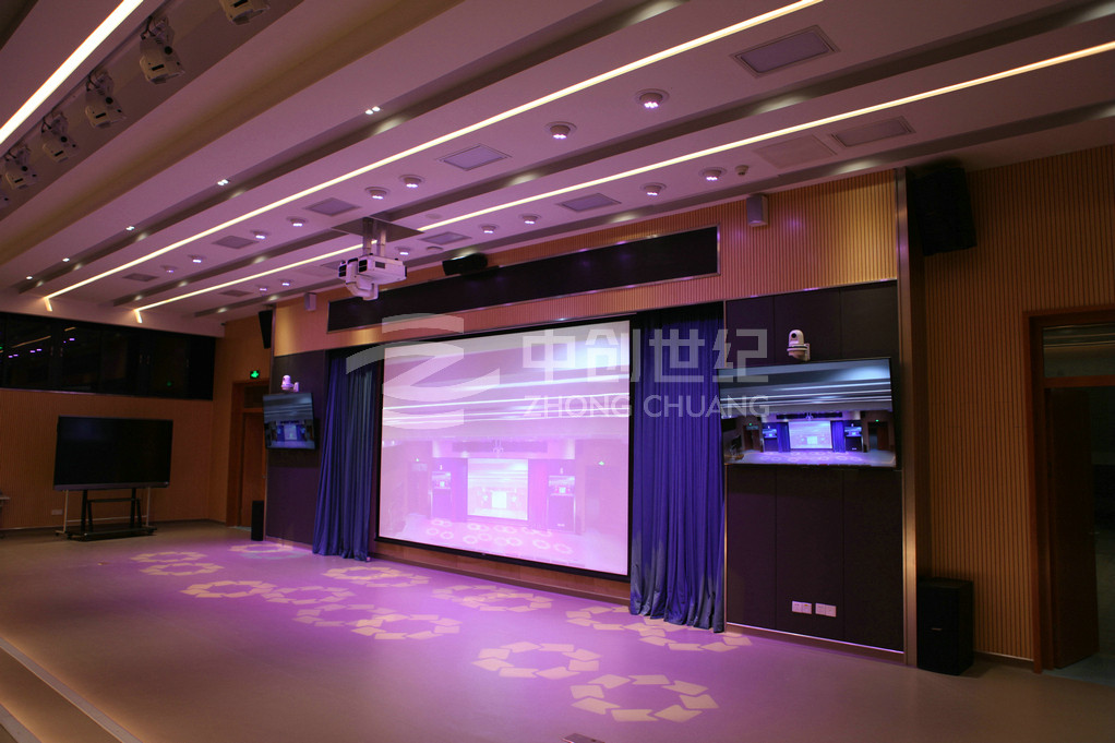 南山外國語學校濱海小學多功能廳-舞臺區域照片 南山外國語學校濱海小學多功能廳-舞臺區域照片