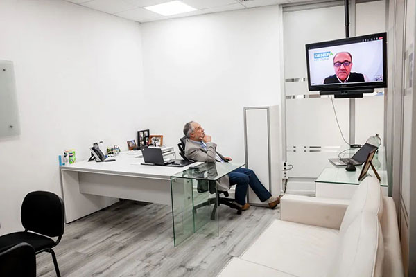 Genera公司使用bose VB1音視頻一體機(jī)開會(huì)時(shí)的場景 Genera公司使用bose VB1音視頻一體機(jī)開會(huì)時(shí)的場景