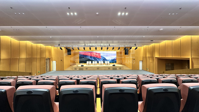 大報(bào)告廳 (1).jpg 大報(bào)告廳 (1).jpg